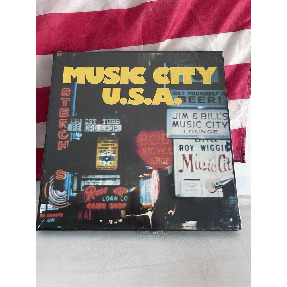 Music City, U.S.A. Columbia Musical Treasury.  6LP Box Set 1977  (6P-6626) VG+